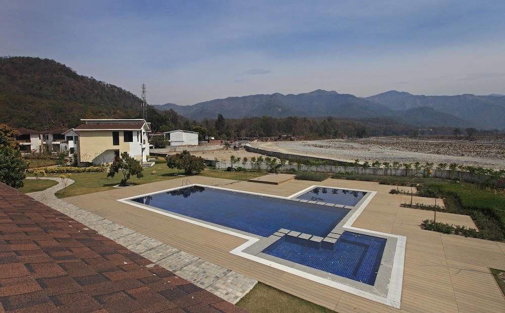 Hotel Lemon Tree Premier, Corbett à Rāmnagar Extérieur photo