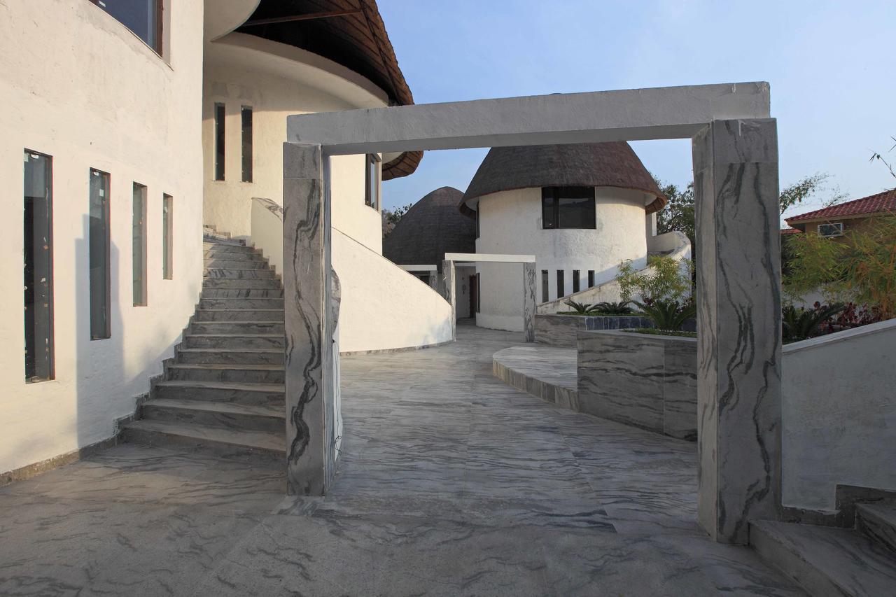 Hotel Lemon Tree Premier, Corbett à Rāmnagar Extérieur photo