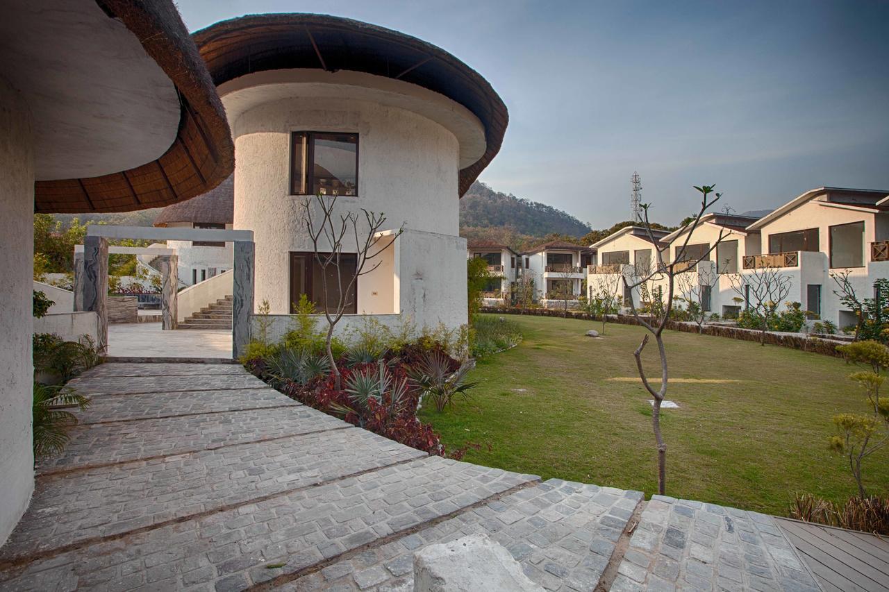 Hotel Lemon Tree Premier, Corbett à Rāmnagar Extérieur photo